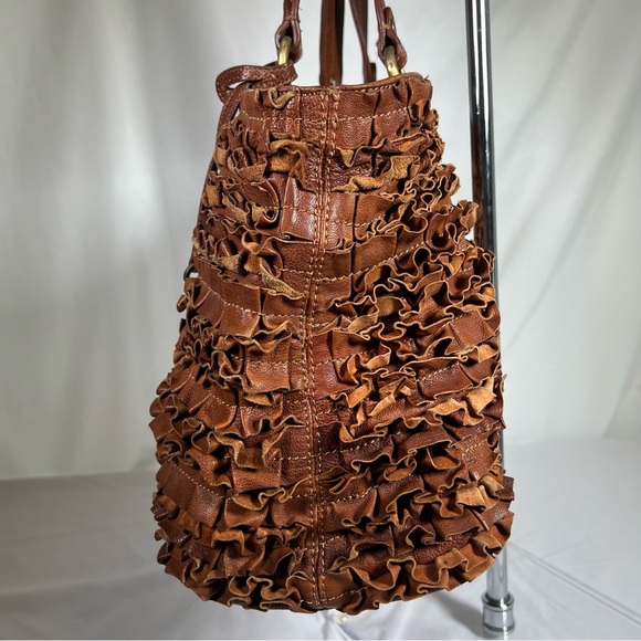 Vintage MOSCHINO Cheap and Chic Brown Leather Ruffle Shoulder Bag Purse Handbag - Picture 6 of 16
